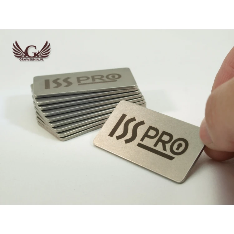 METALLPLATTE MIT DEM LOGO IHRES UNTERNEHMENS - Abmessungen 50x25x1,5mm