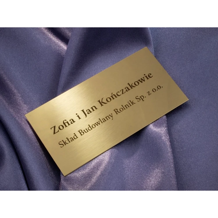 Messingplatte mit beliebigem Text - M009 - Abmessungen 80x40mm
