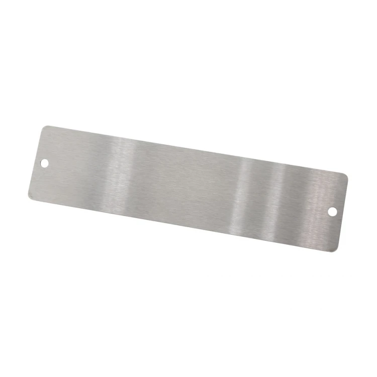 Stahlplatte mit individueller Gravur - Abmessungen 140x35x1mm - TS011
