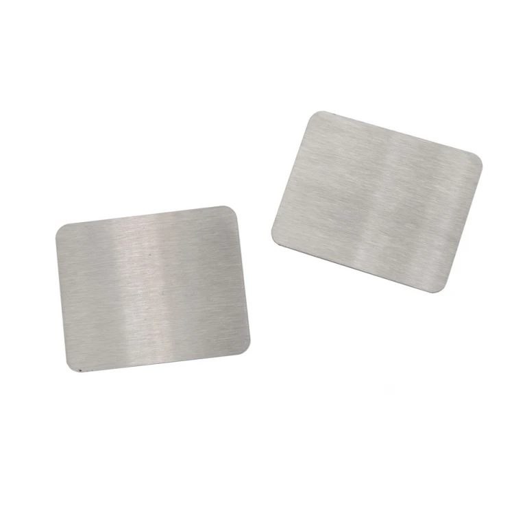 Stahlplatte mit individueller Gravur - Abmessungen 43x35x1mm - TS031
