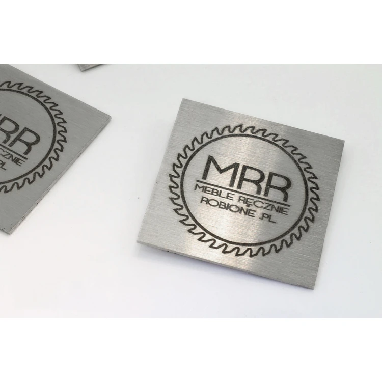 STEELPLATTE mit dem LOGO IHRES UNTERNEHMENS - Abmessungen 40x40x1mm