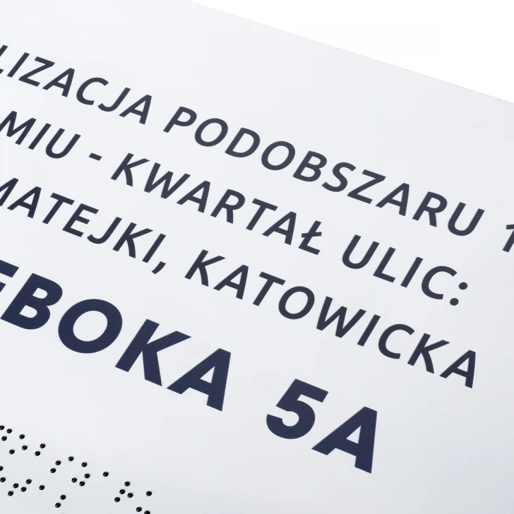 Platte aus weißem Dibond mit Braille-Schrift - Abm. 297x210mm (A4) - TAB474
