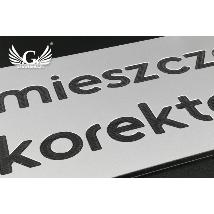 CNC-gravierte Dibond-Platte - DIBOND MATT 3mm Maße: 300x80mm - TAB097