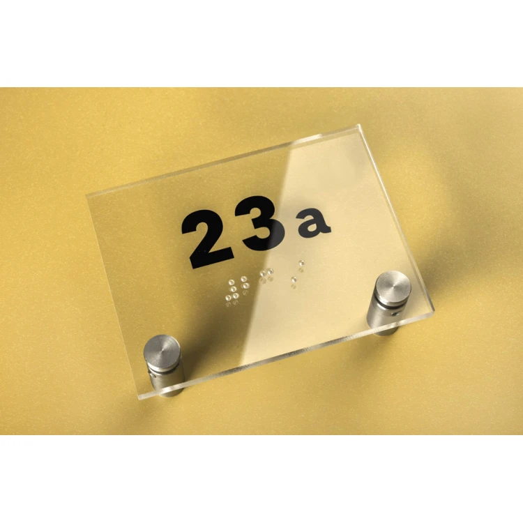 Plexiglasplatte mit beliebiger Nummerierung und Braille-Schrift - Abmessungen 100x75mm - TAB272