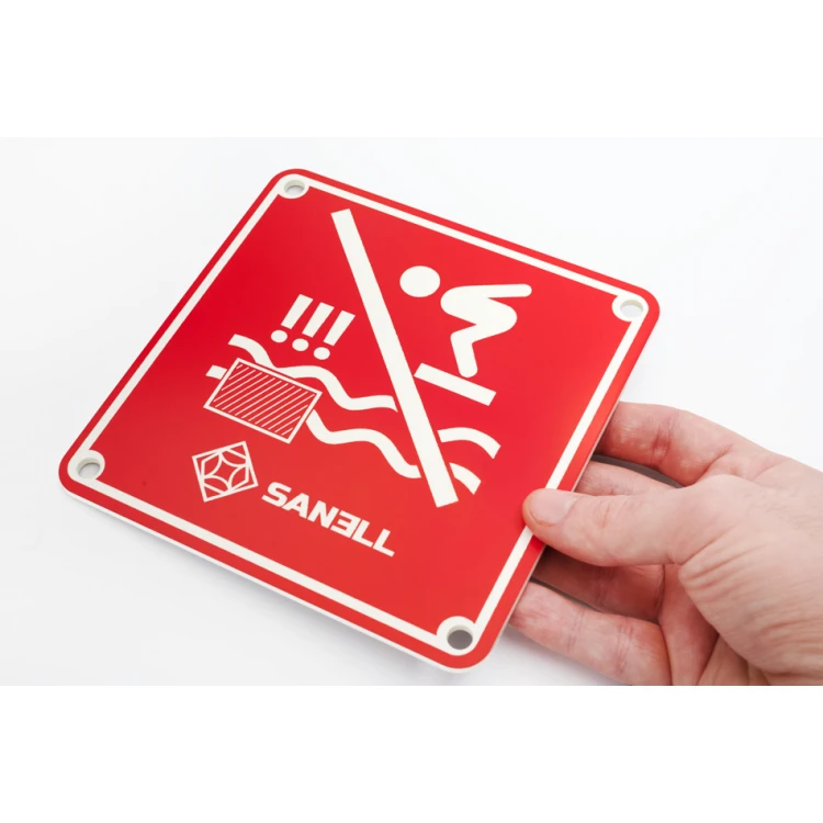 Gravierte Plakette - Springverbot ins Wasser - Größe 150x150mm - rotes Laminat 3mm - TAB255