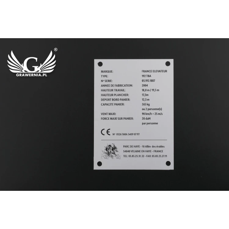 Gravierte Typenschild aus Aluply Aluminium - Größe 83x116mm - TAB086