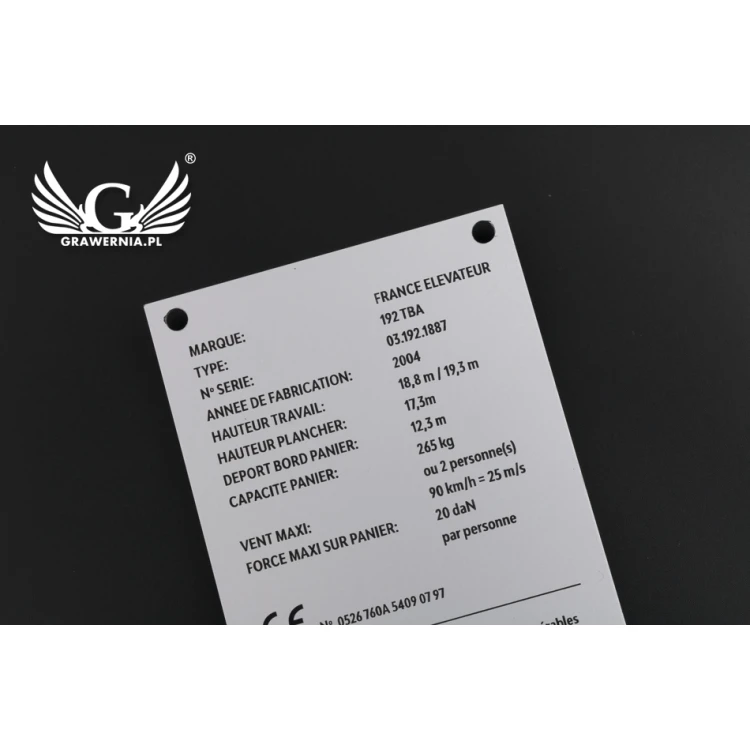 Gravierte Typenschild aus Aluply Aluminium - Größe 83x116mm - TAB086