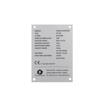Gravierte Typenschild aus Aluply Aluminium - Größe 83x116mm - TAB086