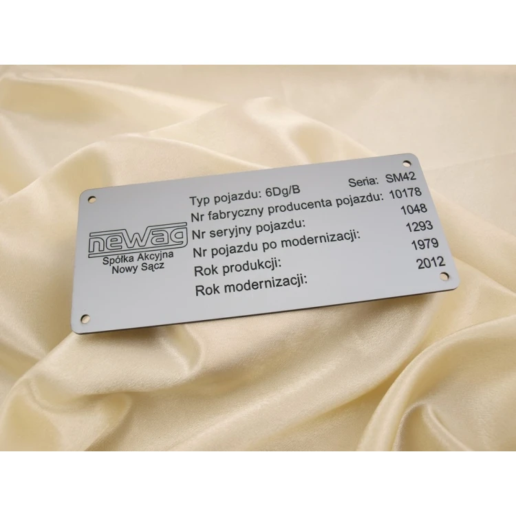 Silbernes Typenschild G&S - Abmessungen: 180x80mm