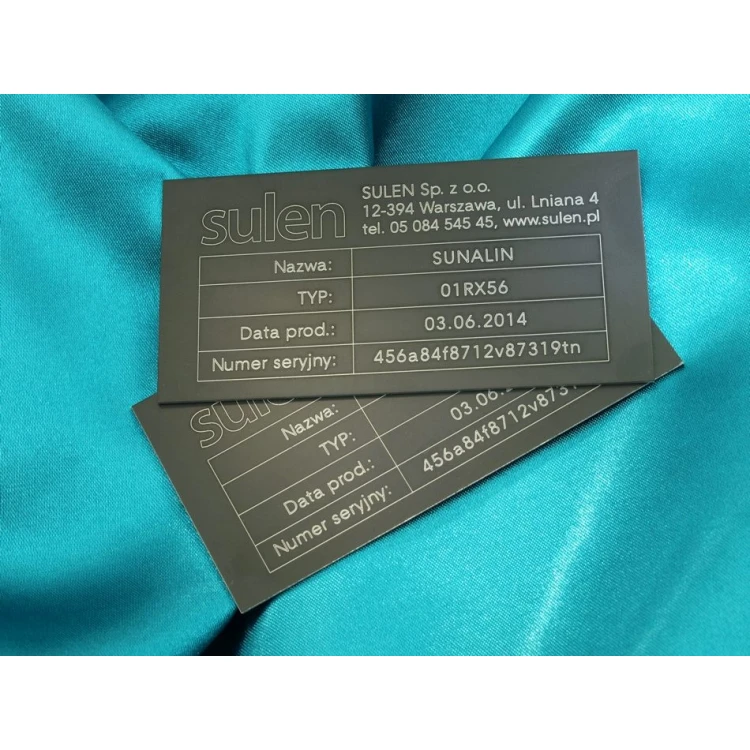 Typenschilder aus eloxiertem Aluminium - Abmessungen: 100x50mm