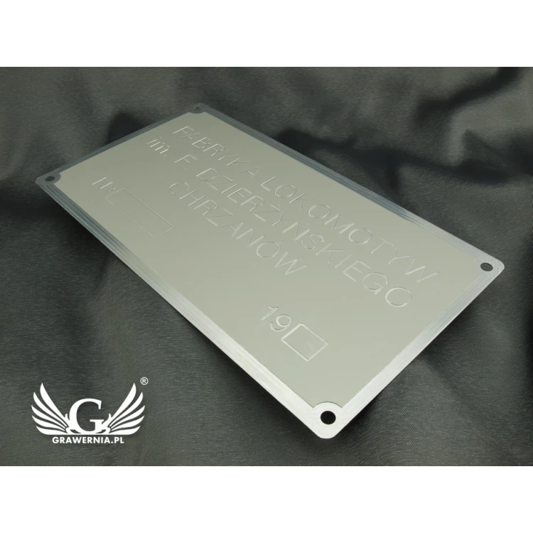 Typenschild aus eloxiertem Aluminium - CNC-Gravur 001 - Abmessung: 165x300mm