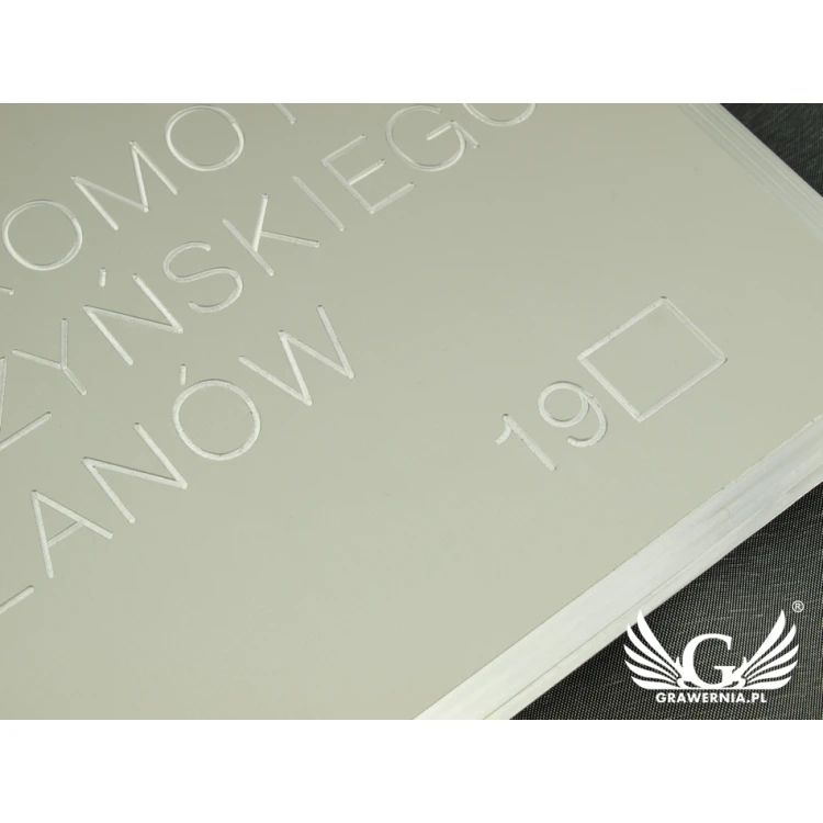 Typenschild aus eloxiertem Aluminium - CNC-Gravur 001 - Abmessung: 165x300mm