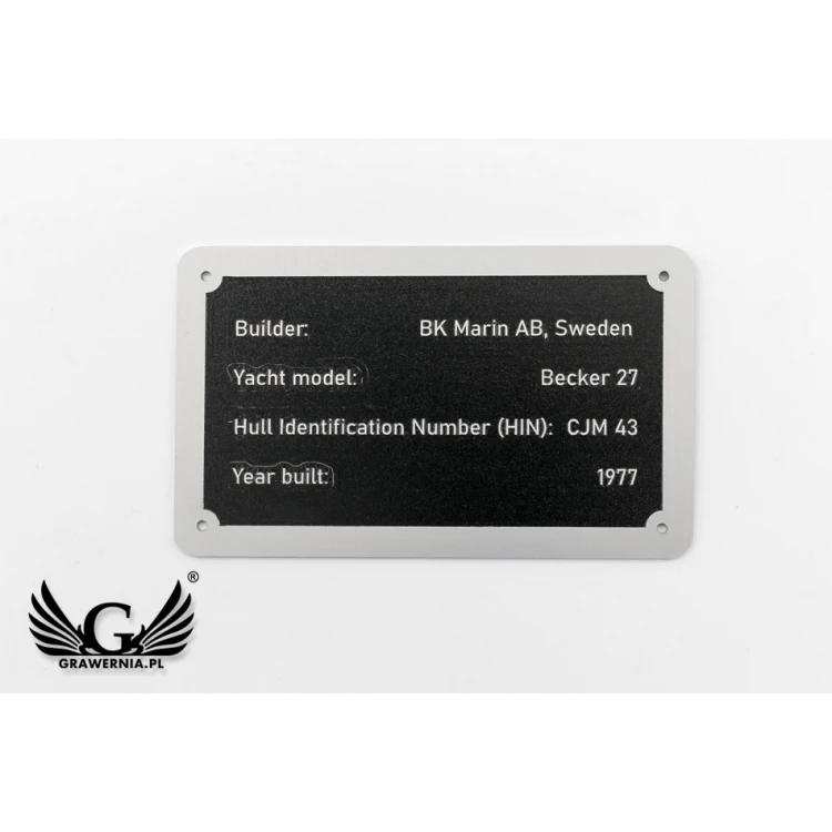 Namensschild aus silbernem Aluminium - CNC-Gravur und UV-Druck - Abmessungen: 100x60mm - TZN042
