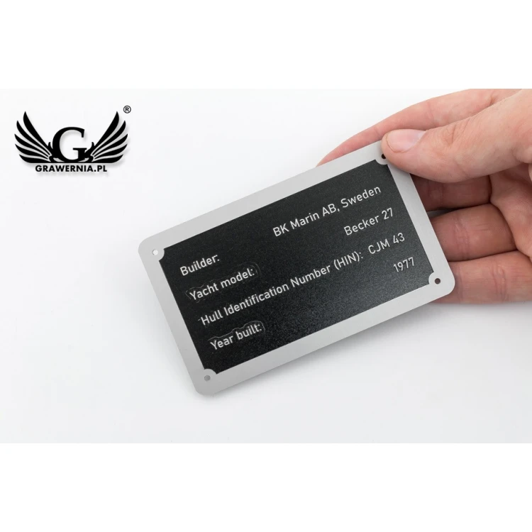 Namensschild aus silbernem Aluminium - CNC-Gravur und UV-Druck - Abmessungen: 100x60mm - TZN042