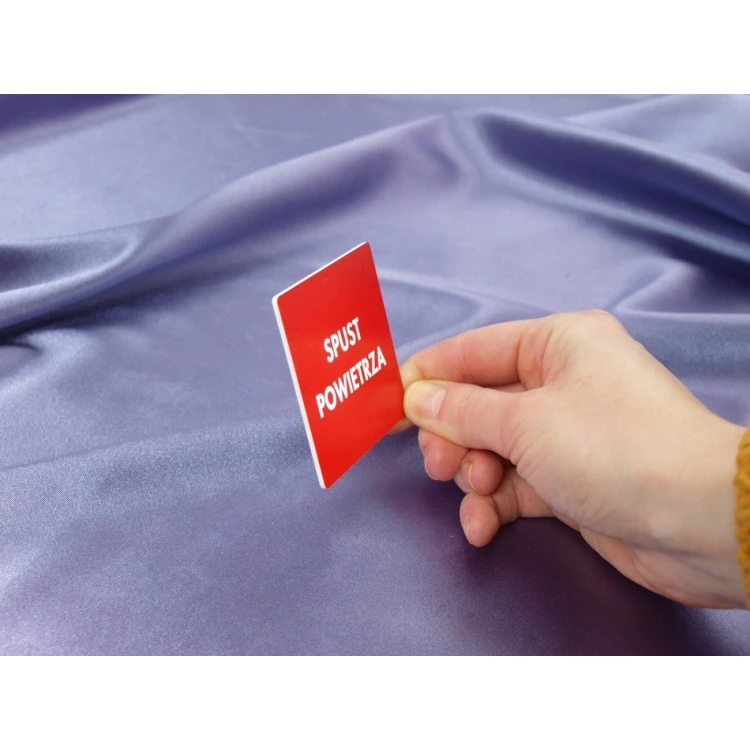 Rote Kennzeichnungsplatten für Geräte - Abmessungen: 60x60mm