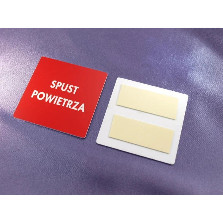 Rote Kennzeichnungsplatten für Geräte - Abmessungen: 60x60mm
