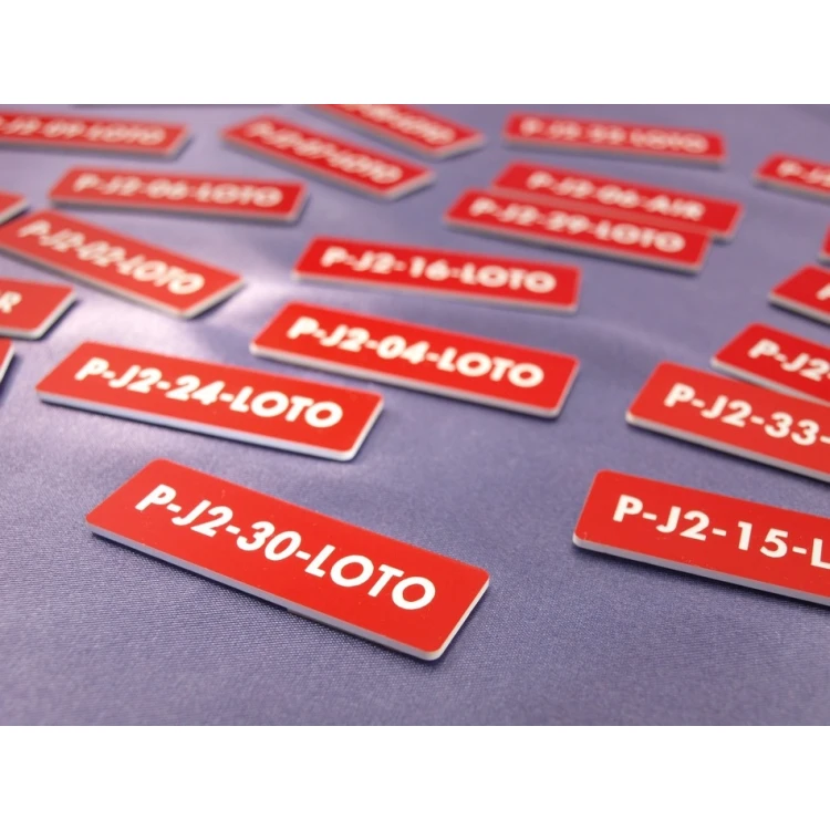 Rote Kennzeichnungsplatten für Geräte - Abmessungen: 60x20mm