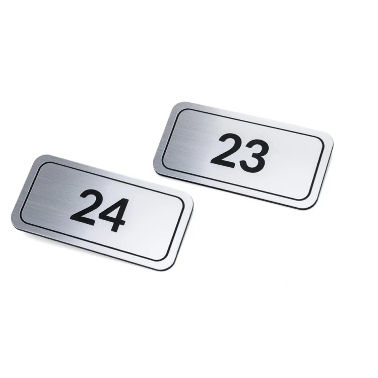 Nummernschilder für Türen, Schränke und Schubladen - silbernes Gravierlaminat - ND031 - Abmessungen 70x35mm
