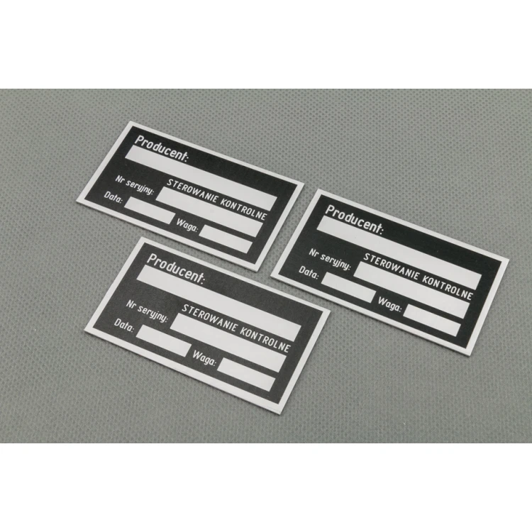 Namensschilder aus eloxiertem Aluminium - unverwüstlicher Druck - Maße: 70x40mm