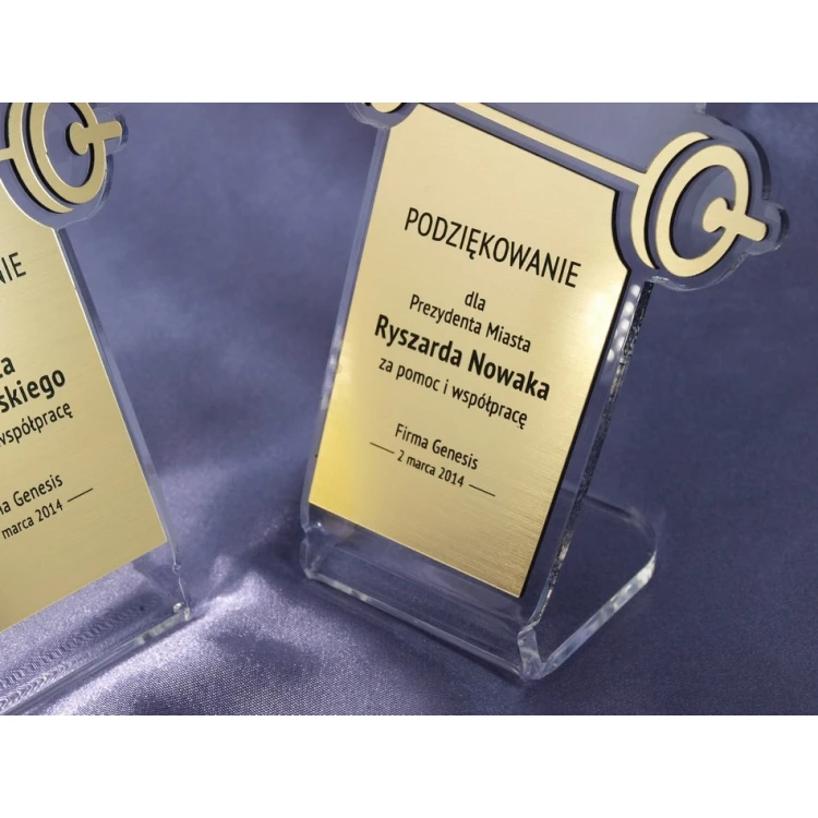 Akryl Sport Trophäe - Modell DTA16 - Höhe 15 cm