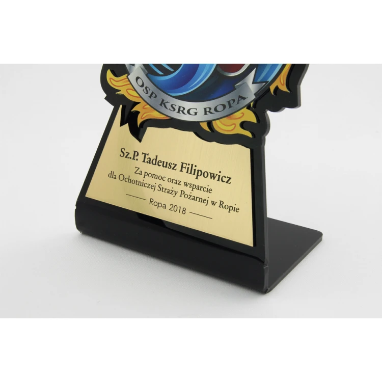 Trophäe Feuerwehrmann mit OSP-Abzeichen - Modell DTA49 - Höhe 17cm - UV-Druck