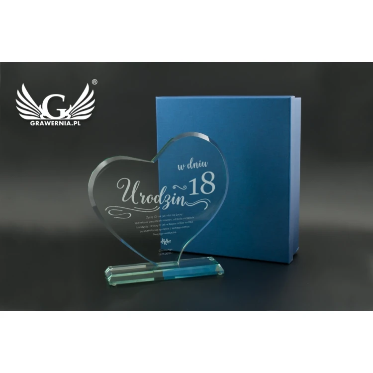 Glastrophäe in Etui - HERZ 4 - TSZ071