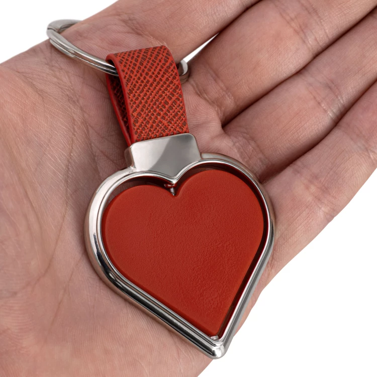 Schlüsselanhänger in Herzform - Geschenk zum Valentinstag - Größe 46x72 mm - BRL035