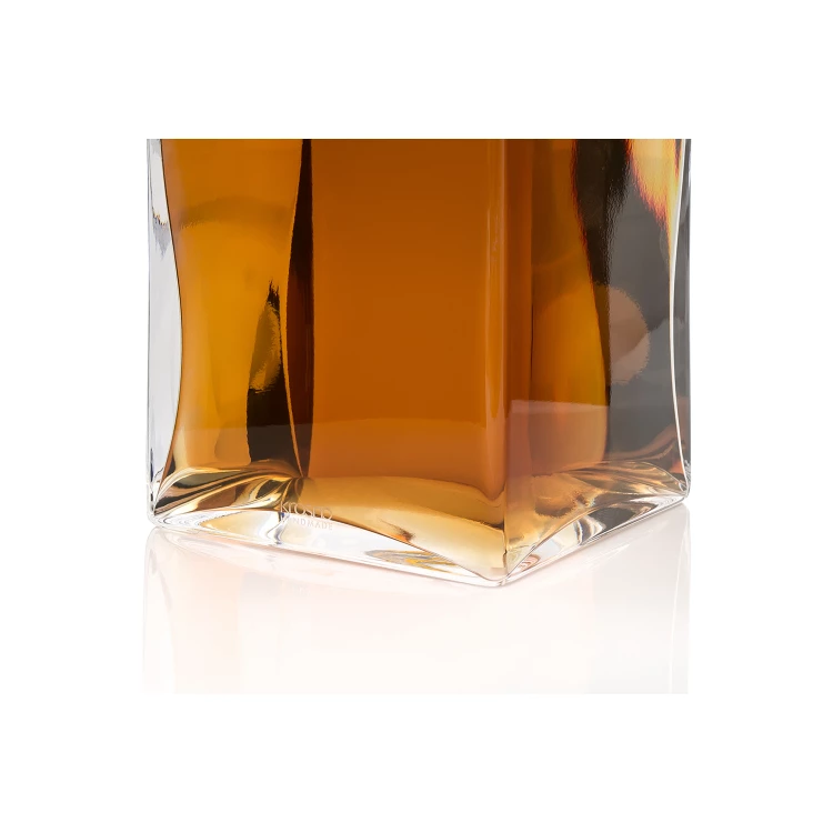 Karaffe mit Gravur für Whisky oder Liköre - TREFL - ideales Geschenk für verschiedene Anlässe - KAR053