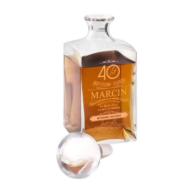 Karaffe mit Gravur für Whisky oder Liköre - TREFL - ideales Geschenk für verschiedene Anlässe - KAR054