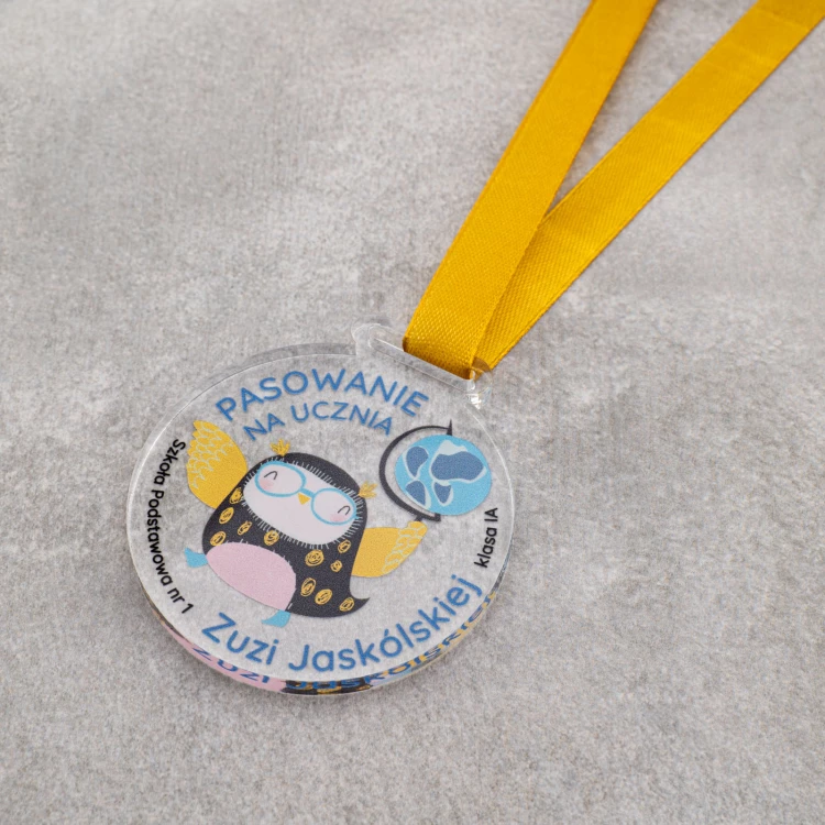Medaille für den Schülerausweis - 5mm dickes transparentes Acryl - Durchmesser 60mm - MGR117