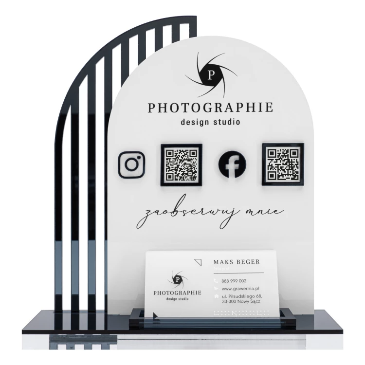 Acrylständer mit QR-Codes und Platz für Visitenkarten - H 23 cm - ST081
