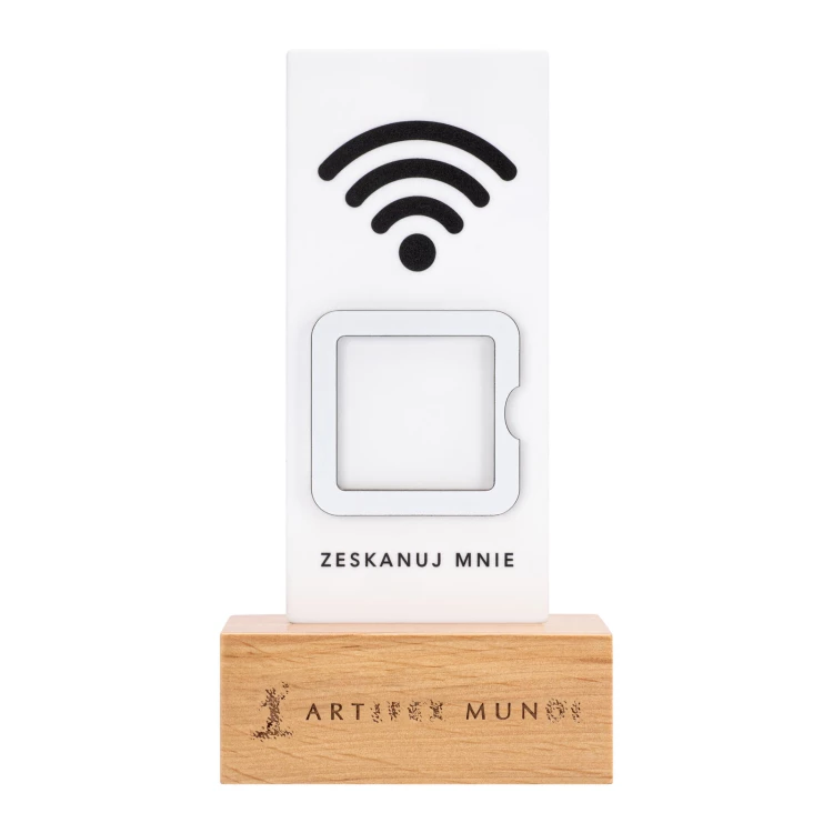 Informationsstand mit QR-Code - weißes Acryl auf Holzsockel - ST057