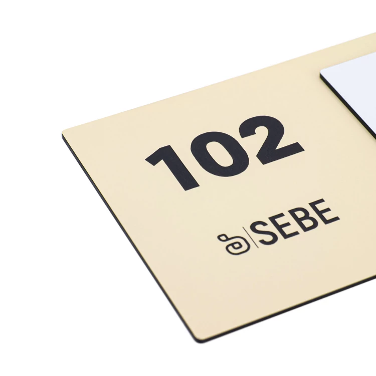 Türschild mit Firmenlogo und Blindenschrift - Abmessung 200x84mm - TAB627