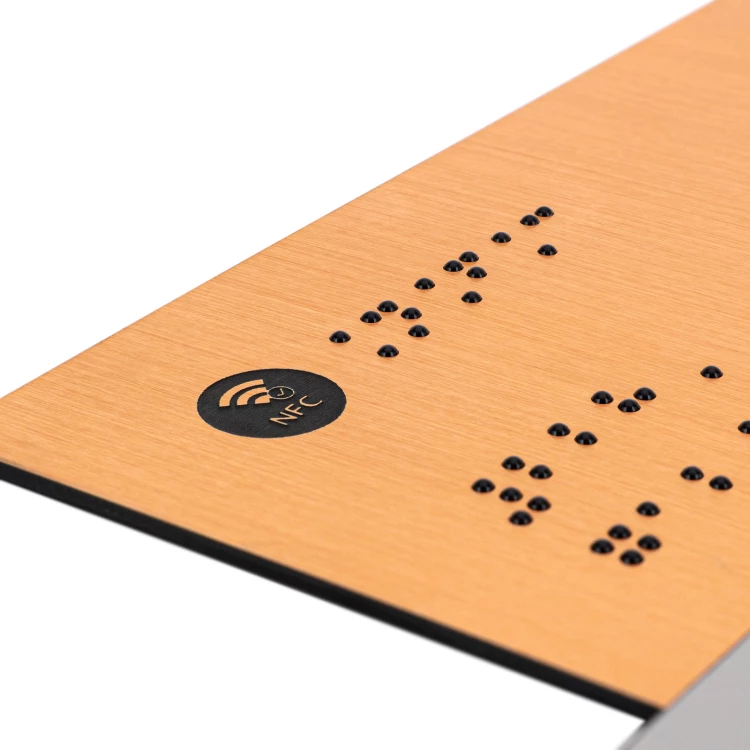 Plakette mit NFC und Blindenschrift - Abmessung 200x100mm - TAB624