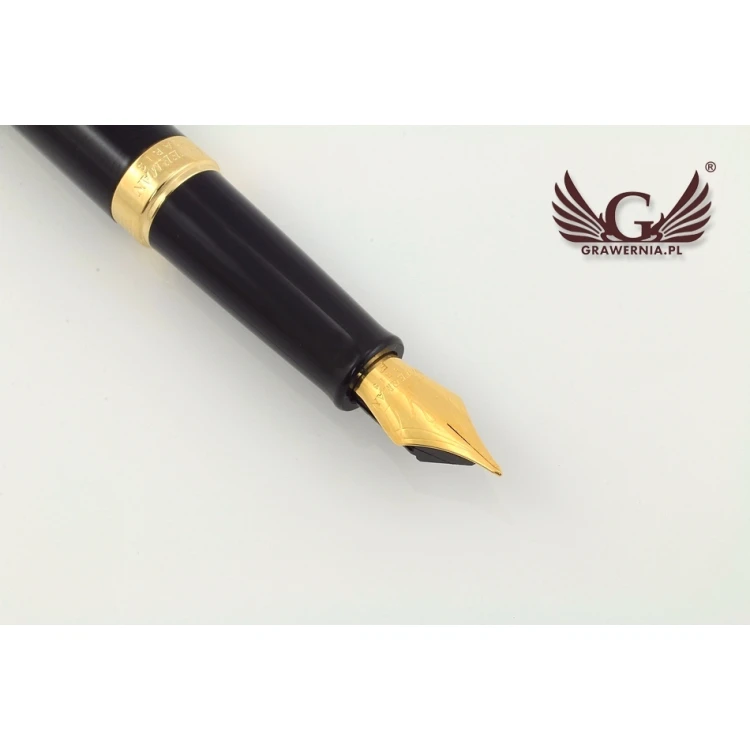 Ewiges Füllfederhalter WATERMAN HEMISPHERE - Mars Schwarz GT - WAT029