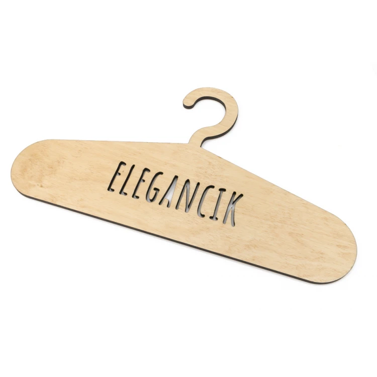 Laser-geschnittener Holzkleiderbügel - Elegancik - WIS010