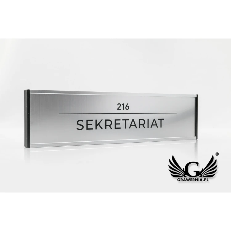 Türschild mit graviertem Schild - silberner Rahmen - WND001