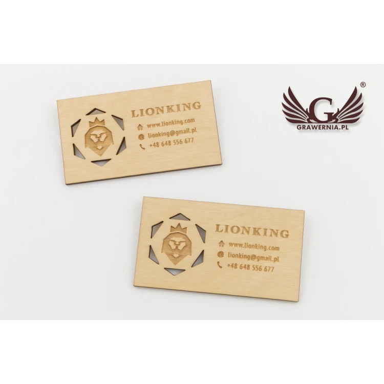 Premium Holzvisitenkarten - lackiert - graviert - WZ023