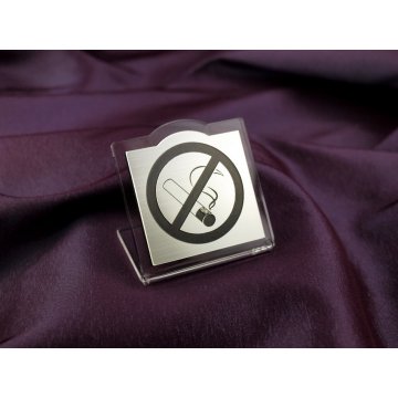Rauchverbot für Zigaretten auf Tischen - Modell NS004