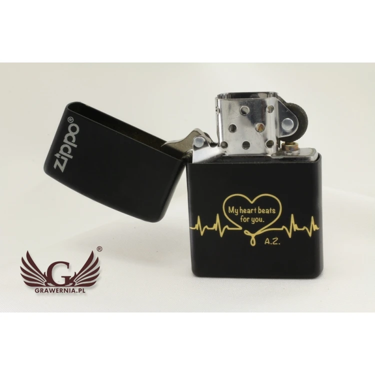ZIPPO Feuerzeug Black Matte Logo - ZIP056