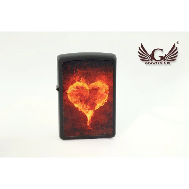 Zippo Feuerzeug Burning Heart Black Matte - ZIP017