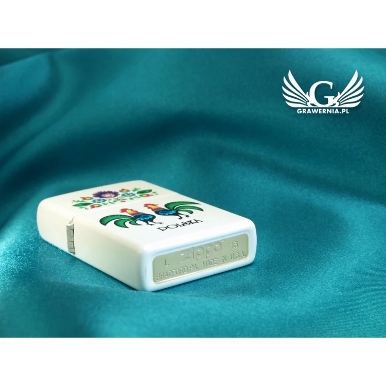 ZIPPO Feuerzeug Folklore Weiß Matt - ZIP006