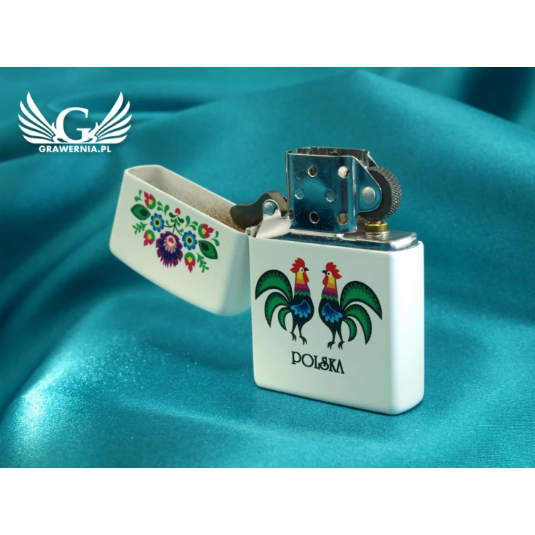 ZIPPO Feuerzeug Folklore Weiß Matt - ZIP006