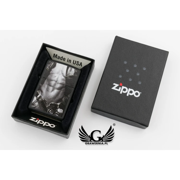 ZIPPO Feuerzeug Man Black Matte - ZIP040