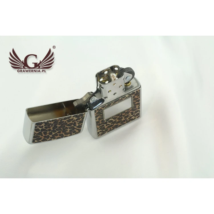 ZIPPO Feuerzeug Panther High Polish Chrome - ZIP023
