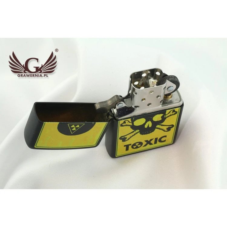 ZIPPO Feuerzeug Toxic Black - ZIP026