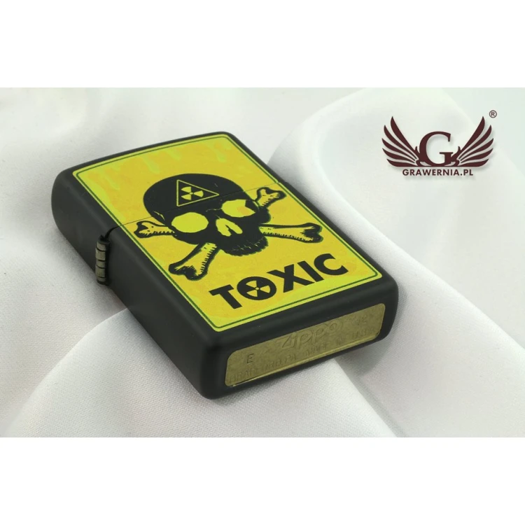 ZIPPO Feuerzeug Toxic Black - ZIP026