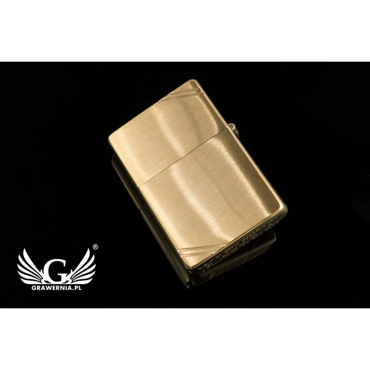 ZIPPO Vintage Gebürstetes Messing mit Schlitzen - ZIP048