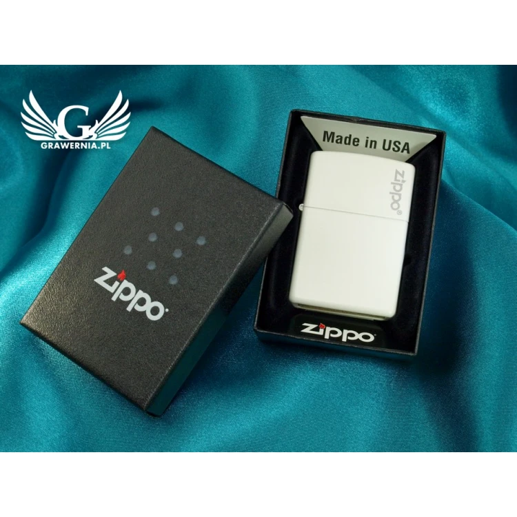 ZIPPO Feuerzeug White Matte Zippo Logo - ZIP007