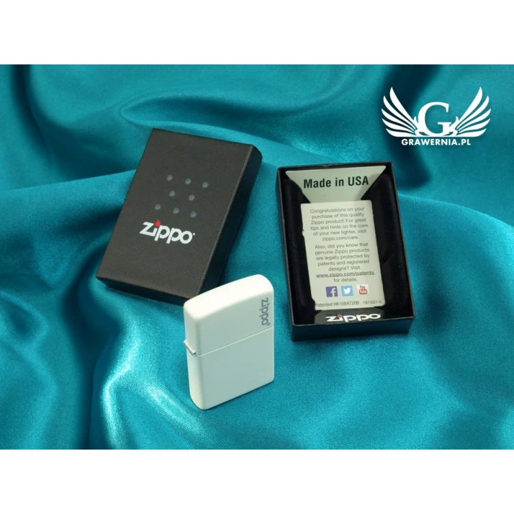 ZIPPO Feuerzeug White Matte Zippo Logo - ZIP007